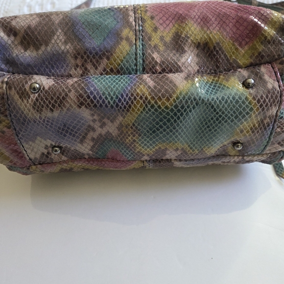 Aimee Kestenberg Bali Crossbody Rainbow Hangbag - Picture 5 of 15
